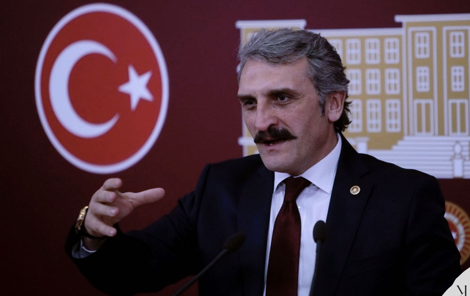 Ahmet Hamdi Çamlı yine Atatürk dönemini hedef aldı